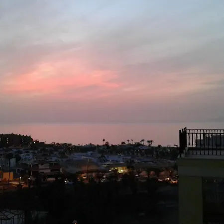 Laderas Del Palmar 公寓
